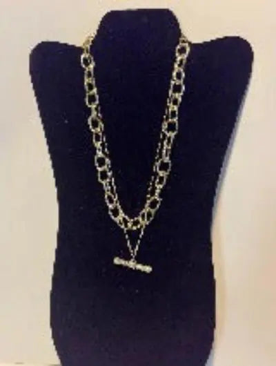 Lux Pendant Necklace