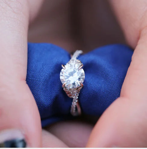 Hao Stone Ring - Round Fashion Ring