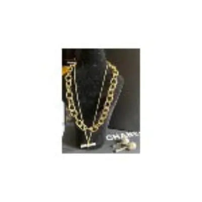 Lux Pendant Necklace